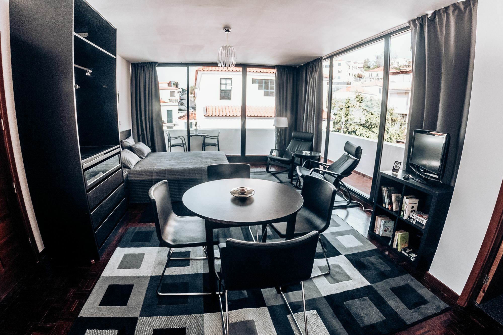 Arts In Apartments Pina Funchal  Extérieur photo